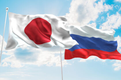 Токио продолжает сокращать импорт СПГ и угля из России