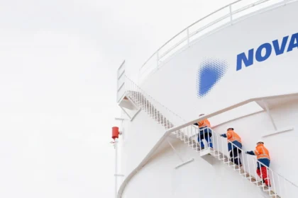«НОВАТЭК» снизил до минимума переработку газа на «Арктик СПГ-2» в июне